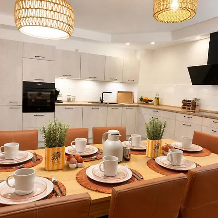 Apartment Superhosts Zentrum - 2xparkplatz - Terrasse - King-bett *