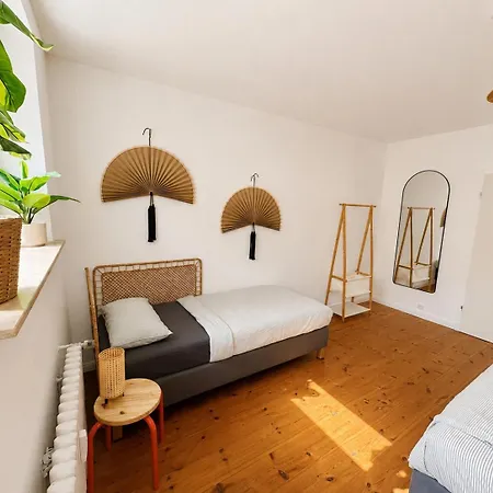 Superhosts Zentrum - 2xparkplatz - Terrasse - King-bett